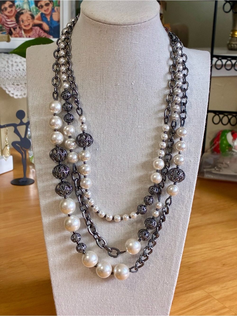 Multi-Strand Faux Pearl and Gunmetal-Tone Chain Necklace .